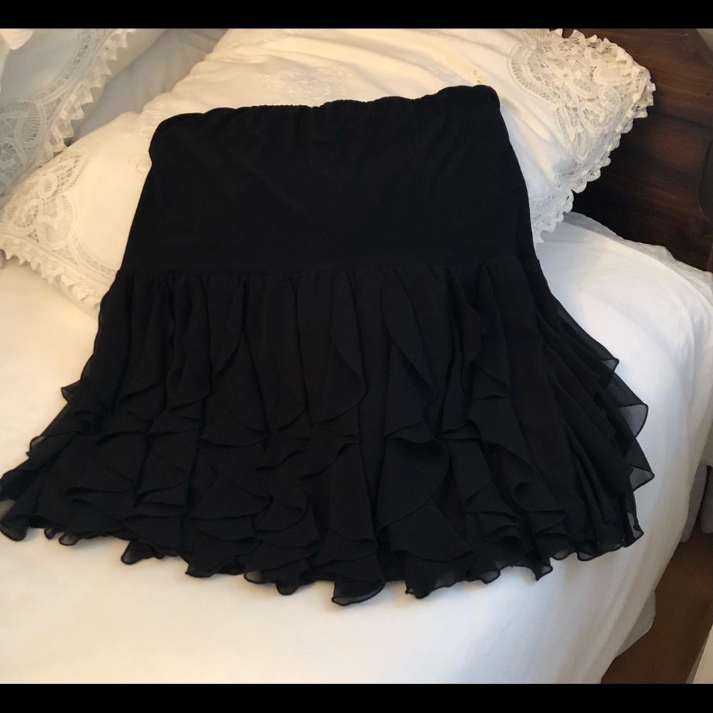Black tiered ruffled skirt